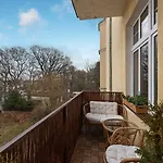Apartament Family - Dla Rodzin Z Parkingiem - Spokojna Kamiennica - By Lion *