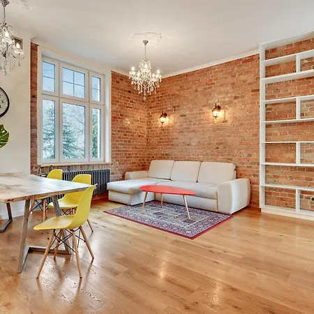 アパート Family - Dla Rodzin Z Parkingiem - Spokojna Kamiennica - By Lion