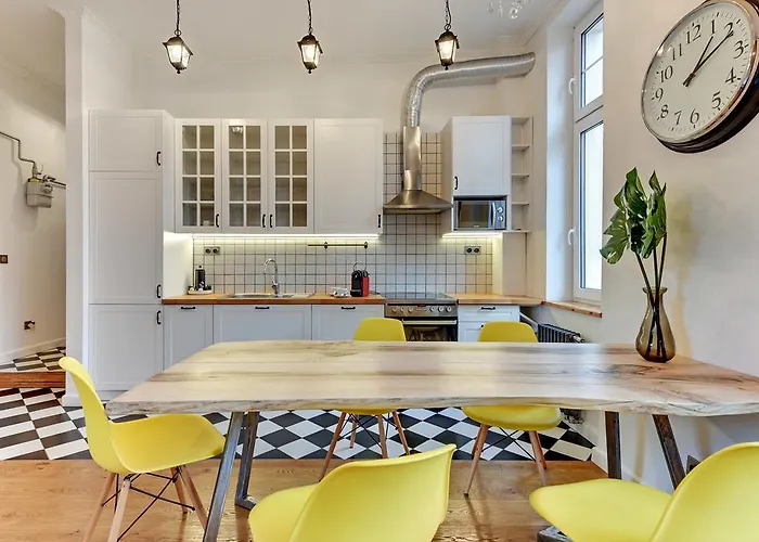 Family - Dla Rodzin Z Parkingiem - Spokojna Kamiennica - By Lion